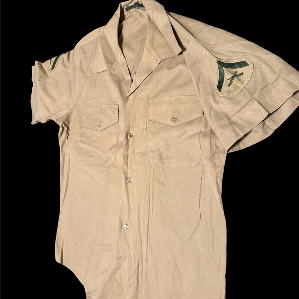 Men's Tan Short Sleeve Shirt